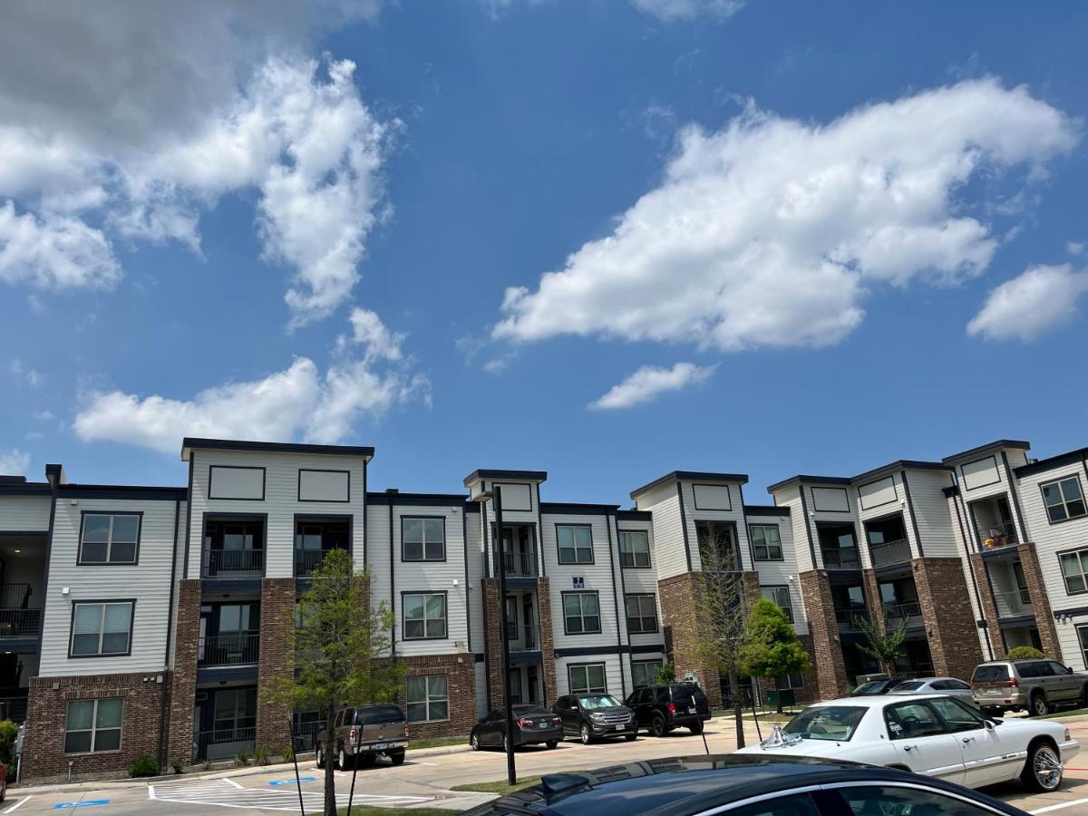 Comfy Abode Near Bush Airport Apartment Houston Exterior photo