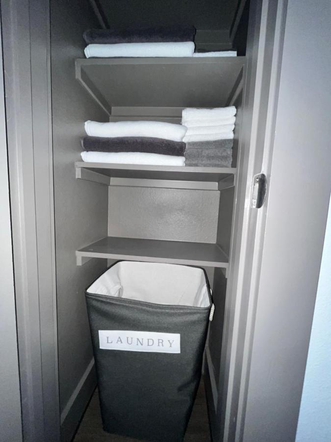 Comfy Abode Near Bush Airport Apartment Houston Exterior photo